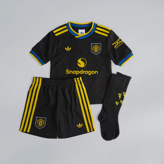 Manchester United 25/26 Youth Third Full Kit